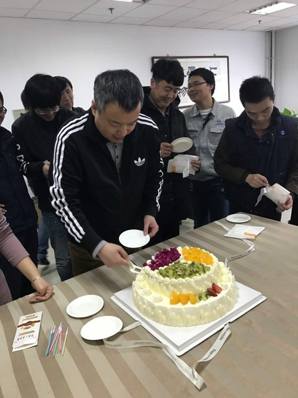 百盈体育_百盈（中国）科技3月员工生日会